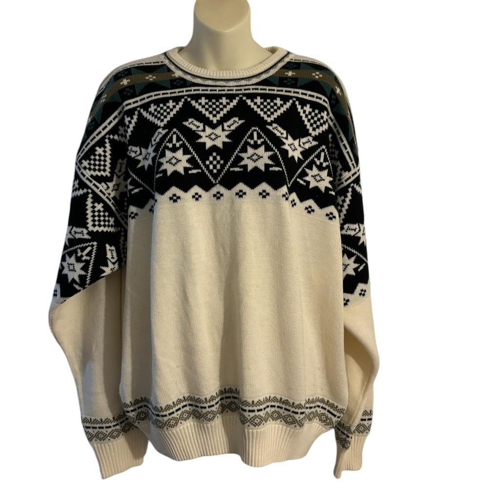 Vintage men’s northwest territory acrylic blend knit sweater. EUC. Size large